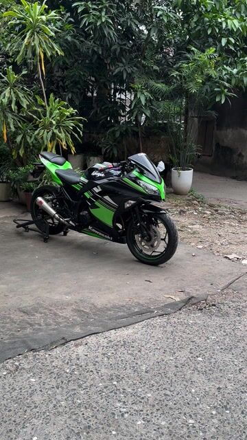 Bán xe ninja 300. Mua bán Xe máy tại Quận Hoàng Mai Hà Nội được đăng bởi Công hình 1