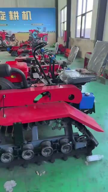 máy xới bánh xích. Mua bán Phương tiện khác tại Quận Tân Bình Tp Hồ Chí Minh được đăng bởi Trọng nhà Thuê hình 1