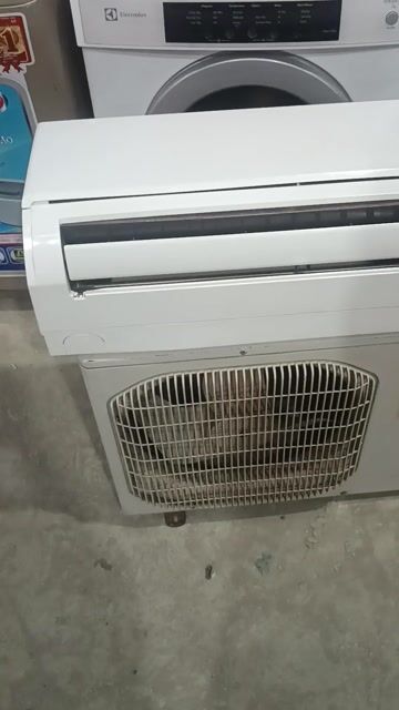 Điều hòa Mitsubishi 9000BTU Trắng Đã dùng. Mua bán Máy lạnh, điều hoà tại Quận Đống Đa Hà Nội được đăng bởi e huy 286 nguyễn xiển hình 1