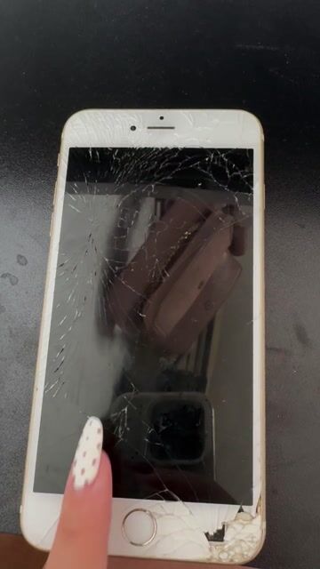 Apple iPhone 6s Plus Vàng. Mua bán Điện thoại tại Thành phố Dĩ An Bình Dương được đăng bởi Khánh Chi hình 1