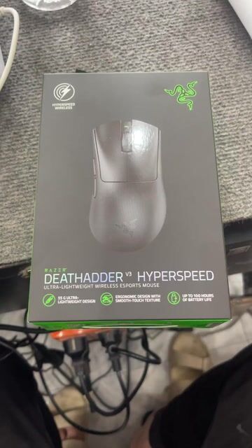 Chuột gaming Razer DeathAdder V3 Hyperspeed Đen. Mua bán Phụ kiện (Màn hình, Chuột...) tại Huyện Phú Xuyên Hà Nội được đăng bởi Hoàng Đại Thắng hình 1