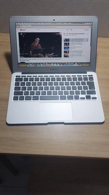 Macbook air 11inh i5ram4ssd128GB Zin Fun Đẹp. Mua bán Laptop tại Quận 12 Tp Hồ Chí Minh được đăng bởi Thắng Trần hình 1