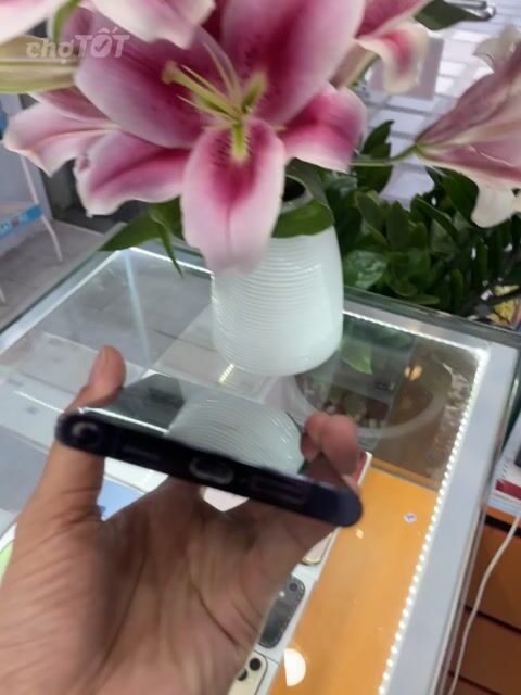 Samsung Galaxy S22 Ultra 5G SnapDragon. Mua bán Điện thoại tại Quận 10 Tp Hồ Chí Minh được đăng bởi Tee Huy Anh hình 1