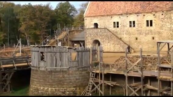 Les bâtisseurs de Guédelon