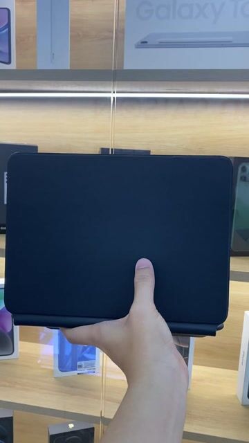 Bàn phím Magic Keyboard iPad Pro 11”, Air 10.9 99%. Mua bán Phụ kiện (Màn hình, Chuột...) tại Quận 5 Tp Hồ Chí Minh được đăng bởi BVTMOBILE HỆ THỐNG BÁN LẺ UY TÍN hình 1