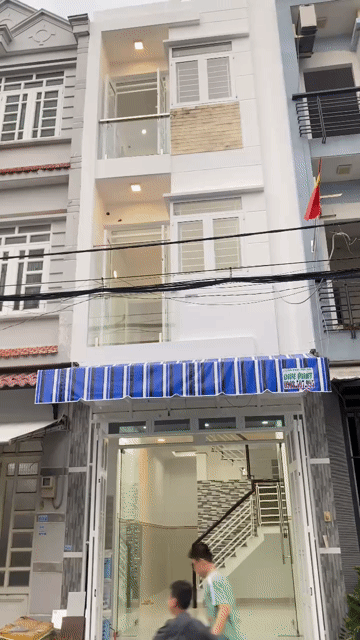 Mua bán Nhà ở Quận 12 Tp Hồ Chí Minh diện tích 35 m² giá 3,18 tỷ