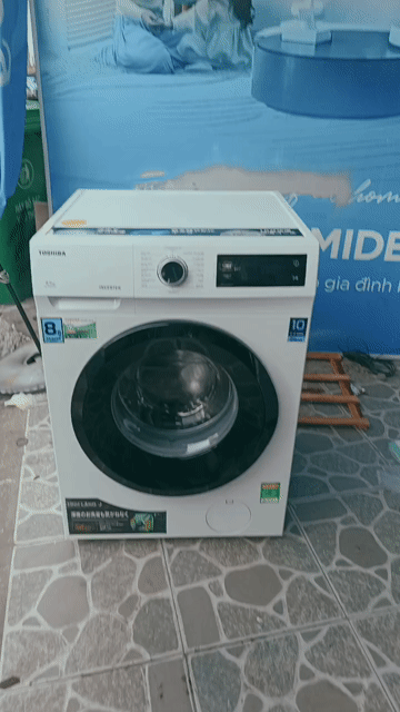 Máy giặt Toshiba 8.5kg inverter 95%. Mua bán Máy giặt tại Quận Phú Nhuận Tp Hồ Chí Minh được đăng bởi Nguyễn Duy Quang hình 1