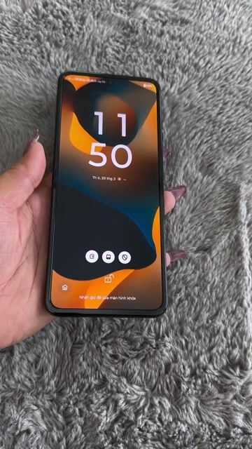 Motorola Razr 50 Ultra ram 12/256GB. Sale giá rẻ. Mua bán Điện thoại tại Quận Bình Tân Tp Hồ Chí Minh được đăng bởi Hoàng Anh hình 1