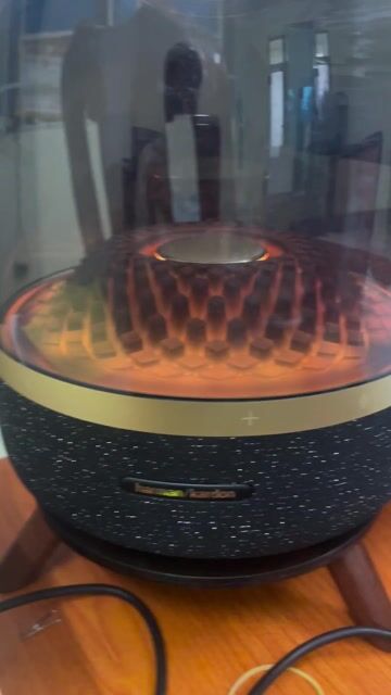 Loa Bluetooth Harman Kardon Aura 4. Mua bán Tivi, Âm thanh tại Huyện Phú Xuyên Hà Nội được đăng bởi Đặng Đức Mạnh hình 1
