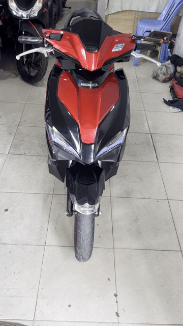 Honda Air Blade Đỏ đen 2018 đẹp hết chê !. Mua bán Xe máy tại Thành phố Biên Hòa Đồng Nai được đăng bởi cửa hàng xe máy Anh Tuấn hình 1