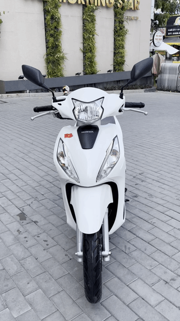Honda Vision 2025 9000 KM SMKAY Zin Chất Chính Chu. Mua bán Xe máy tại Quận Bình Thạnh Tp Hồ Chí Minh được đăng bởi Mai văn giang hình 1