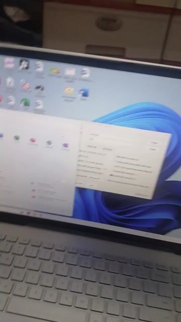 Dell Inspiron 7706 2in1 16GB màn cảm ứng xài lướt. Mua bán Laptop tại Quận 3 Tp Hồ Chí Minh được đăng bởi Tri hình 1