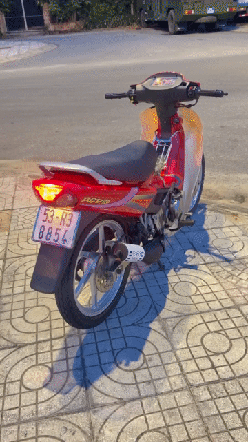 Suzuki Xipo RGV 120 Giấy tờ thật do công an cấp. Mua bán Xe máy tại Quận 12 Tp Hồ Chí Minh được đăng bởi ManhhienSport hình 1