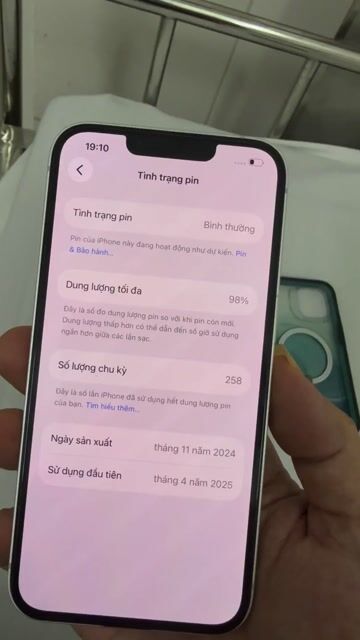 iPhone 16e 128GB Trắng Quốc tế. Mua bán Điện thoại tại Quận Đống Đa Hà Nội được đăng bởi CỬA HÀNG T STORE ĐIỆN THOẠI LAPTOP HÀ NỘI hình 1