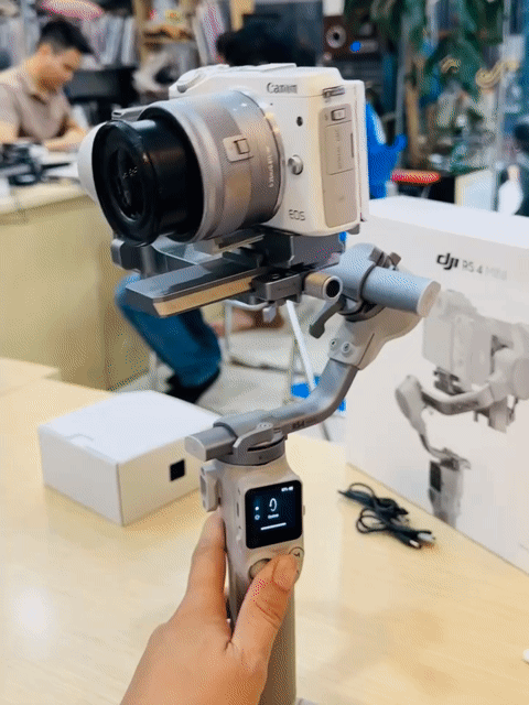 Gimbal DJI RS 4 Mini Fullbox BH dài 11.2026. Mua bán Máy ảnh, Máy quay tại Quận Đống Đa Hà Nội được đăng bởi Nguyễn Thu hình 1