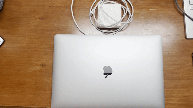 Apple MacBook Pro i9 15 inch 32GB/500GB SSD 2018. Mua bán Laptop tại Quận Bình Thạnh Tp Hồ Chí Minh được đăng bởi Le Duc Anh hình 1