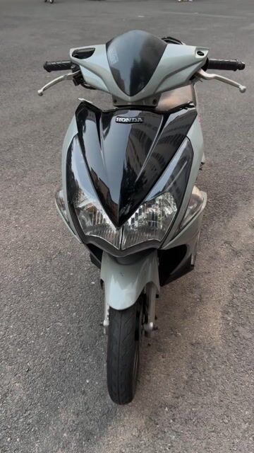 Honda Airblade 2011 Xám xi măng. Mua bán Xe máy tại Quận 12 Tp Hồ Chí Minh được đăng bởi XE MÁY HẢI THANH hình 1