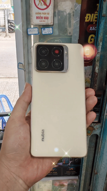 Nubia A56 4GB/64GB Vàng. Mua bán Điện thoại tại Thành phố Huế Thừa Thiên Huế được đăng bởi T PLUS MOBILE MUA BÁN ĐIỆN THOẠI hình 1