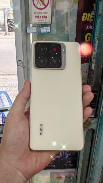 Nubia A56 4GB/64GB Vàng. Mua bán Điện thoại tại Thành phố Huế Thừa Thiên Huế được đăng bởi T PLUS MOBILE MUA BÁN ĐIỆN THOẠI hình 1