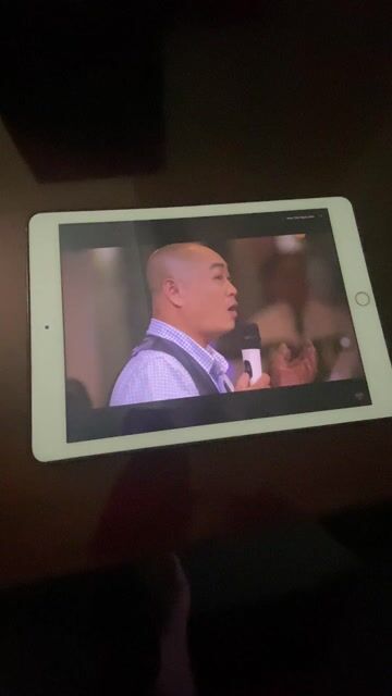 Apple iPad (thế hệ 5) 9.7 inch 32GB. Mua bán Máy tính bảng tại Huyện Kỳ Anh Hà Tĩnh được đăng bởi TRAN MINH BAY hình 1