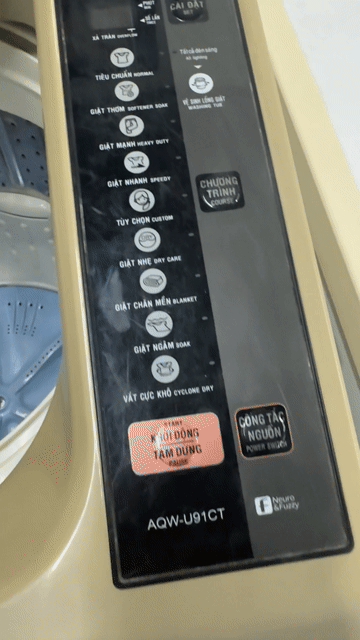 Máy giặt Aqua 9kg đời mới hiện đại. Mua bán Máy giặt tại Quận Thanh Xuân Hà Nội được đăng bởi e lê 286 nguyễn xiển hình 1