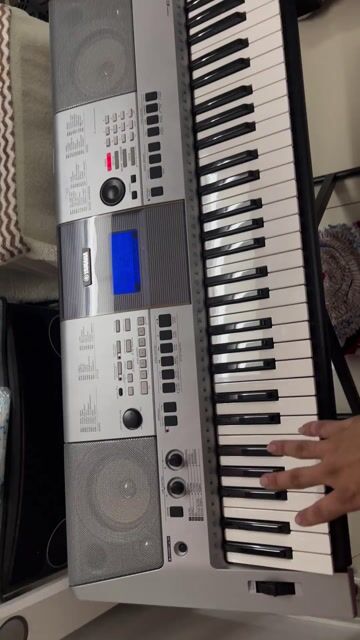 Đàn Organ Yamaha PSR E413 Xám Đã sử dụng. Mua bán Nhạc cụ tại Quận 1 Tp Hồ Chí Minh được đăng bởi Quốc Bảo hình 1