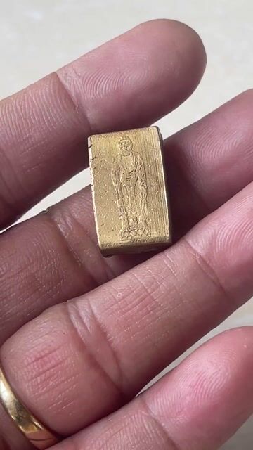 Đồ cổ màu Vàng Cổ xưa. Mua bán Đồ sưu tầm, đồ cổ tại Thị xã An Nhơn Bình Định được đăng bởi Minhchanh hình 1