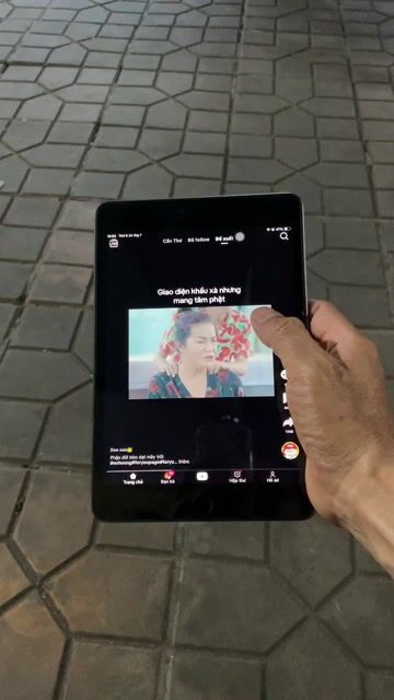Apple iPad Mini 5 Xám bản wifi 64gb quốc tế. Mua bán Máy tính bảng tại Quận Ninh Kiều Cần Thơ được đăng bởi HCT hình 1