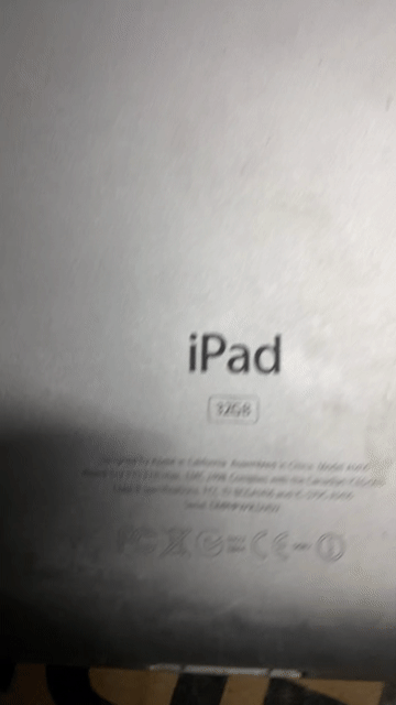 Apple iPad 32GB Bạc. Mua bán Máy tính bảng tại Quận 7 Tp Hồ Chí Minh được đăng bởi Bich Nguyen hình 1