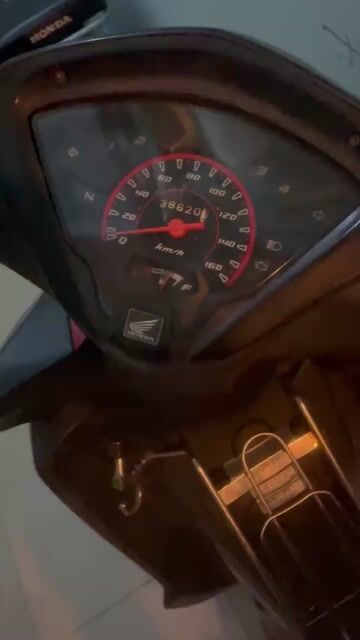 Honda Wave RSX 2016 Đỏ đen 38000 km. Mua bán Xe máy tại Quận Bình Thạnh Tp Hồ Chí Minh được đăng bởi Đỗ Tuấn Khôi hình 1