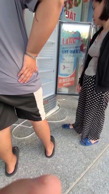 Tủ mát 200 Lít darling new hàng thùng có ship hcm.. Mua bán Tủ lạnh tại Quận 7 Tp Hồ Chí Minh được đăng bởi Thanh Hải hình 1