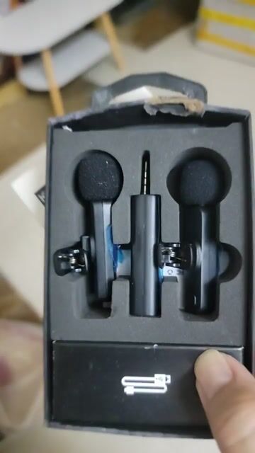 Micro không dây K35 Đen chưa sử dụng. Mua bán Tivi, Âm thanh tại Huyện Bình Chánh Tp Hồ Chí Minh được đăng bởi Kim Trang Đỗ Thị hình 1