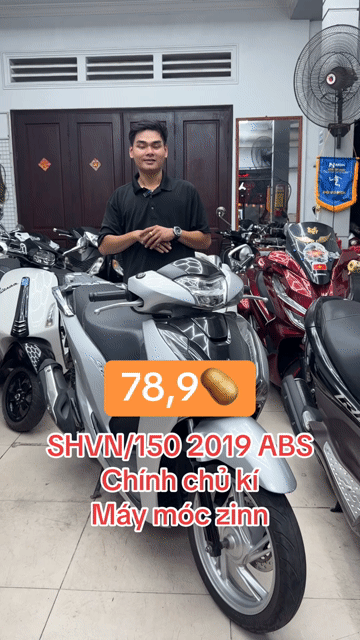 Honda SHVN 2019 150 ABS Bạc. Mua bán Xe máy tại Thành phố Thủ Đức Tp Hồ Chí Minh được đăng bởi Lê Hạnh hình 1