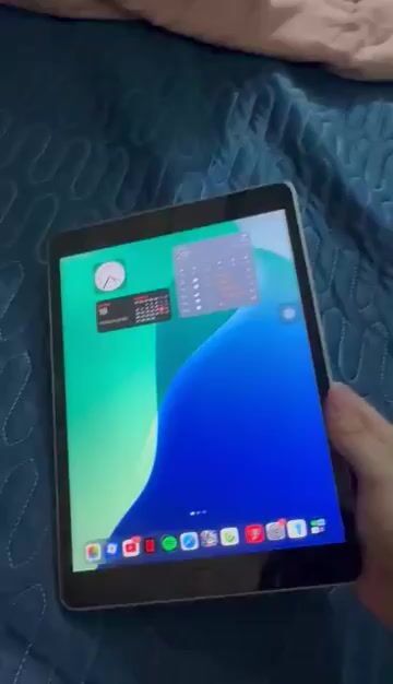 Apple iPad Gen 9 64GB. Mua bán Máy tính bảng tại Huyện Khoái Châu Hưng Yên được đăng bởi thành  hình 1