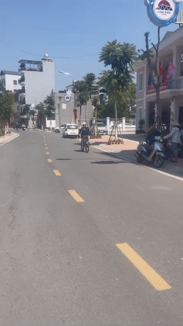 Mua bán Đất Quận Long Biên Hà Nội diện tích 47.9 m² giá 13 tỷ