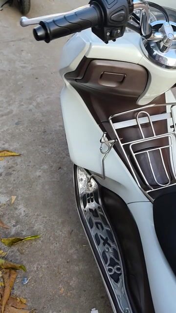Honda PCX 2012 Trắng. Mua bán Xe máy tại Huyện Trảng Bom Đồng Nai được đăng bởi nguyen y truong son hình 1