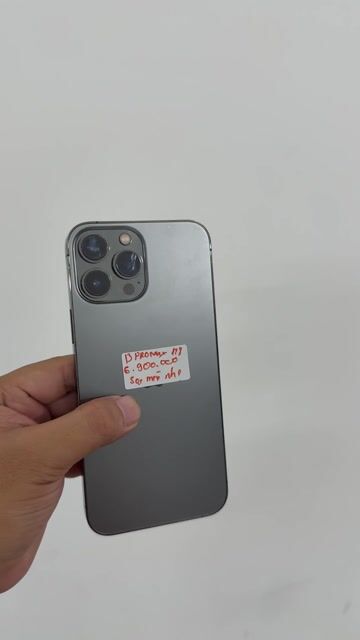 Apple iPhone 13 Pro Max 128GB Xám Màn sọc nhẹ. Mua bán Điện thoại tại Thành phố Thủ Dầu Một Bình Dương được đăng bởi Lê Vũ hình 1
