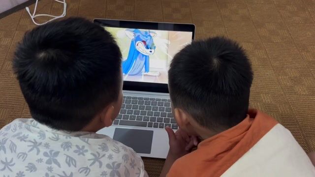 Microsoft Surface Laptop Core i5, 8GB RAM. Mua bán Laptop tại Huyện Thiệu Hóa Thanh Hóa được đăng bởi Mr Khoai hình 1