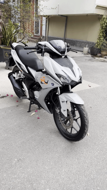 Honda Winner X Trắng Zin. Mua bán Xe máy tại Quận Nam Từ Liêm Hà Nội được đăng bởi cửa hàng xe máy yến thắng  hình 1