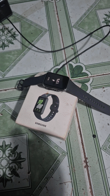 Samsung galaxy fit3. Mua bán Thiết bị đeo thông minh tại Huyện Trảng Bom Đồng Nai được đăng bởi Nguyễn Văn Nhu hình 1