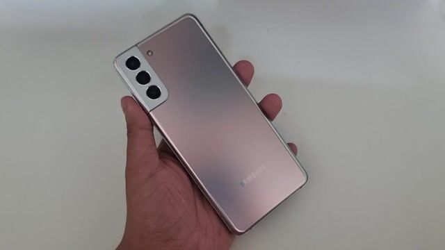 Samsung S21+ sọc màn. Mua bán Điện thoại tại Quận 4 Tp Hồ Chí Minh được đăng bởi Hoàng Nhật hình 1