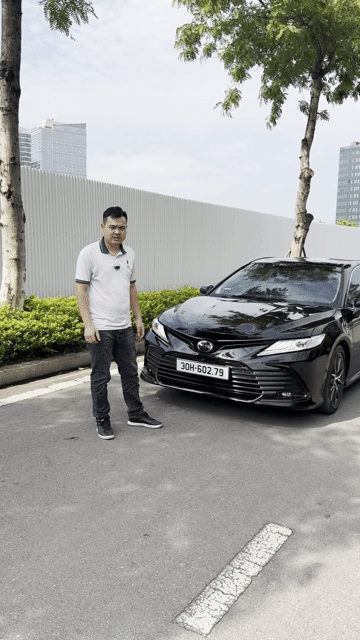 Toyota Camry 2022 2.5Q Đen 66000Km Siêu Mới. Mua bán Ô tô tại Quận Cầu Giấy Hà Nội được đăng bởi Vũ Kiên hình 1