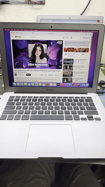 Macbook Air A1466 2017 8GB/256GB. Mua bán Laptop tại Quận Đống Đa Hà Nội được đăng bởi Tên chưa cung cấp hình 1