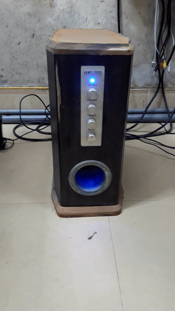 thanh lý loa súp to nặng như cối đá đập rung nhà. Mua bán Tivi, Âm thanh tại Quận Thanh Xuân Hà Nội được đăng bởi Nguyễn van bắp hình 1