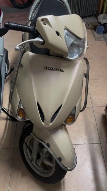 xe lead cam kết 1 chủ nữ dùng từ đầu. Mua bán Xe máy tại Quận Hoàng Mai Hà Nội được đăng bởi Username hình 1