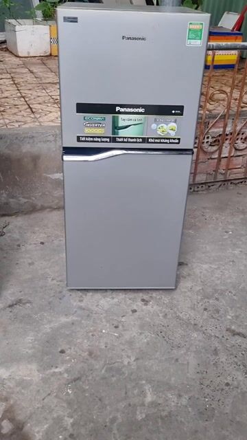 Thanh lý tủ lạnh Panasonic inverter 152L zin bền