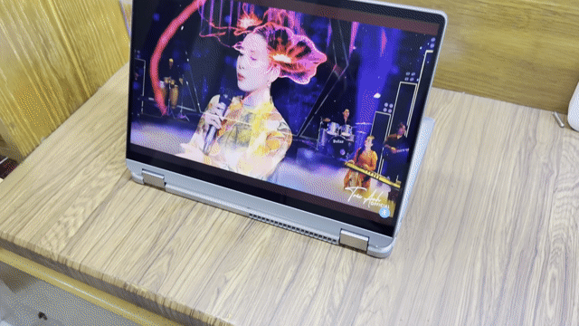 Cảm ứng x360 , đẹp như mới - Có kèm Bút .. Mua bán Laptop tại Quận 10 Tp Hồ Chí Minh được đăng bởi Laptop Hùng Dũng  hình 1