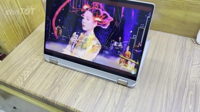Cảm ứng x360 , đẹp như mới - Có kèm Bút .. Mua bán Laptop tại Quận 10 Tp Hồ Chí Minh được đăng bởi Laptop Hùng Dũng  hình 1