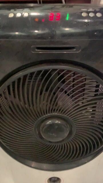 Quạt điều hòa Boss JF-98 100W. Mua bán Quạt tại Quận 7 Tp Hồ Chí Minh được đăng bởi Nguyễn Long hình 1
