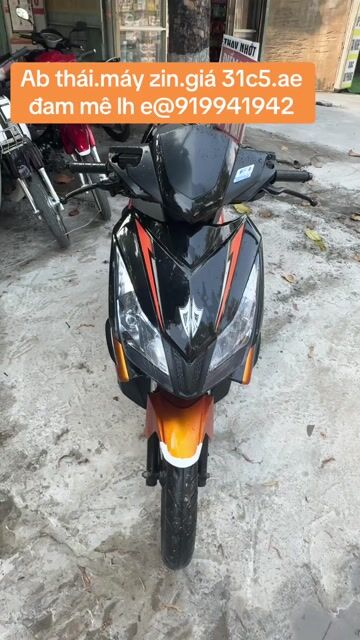 Honda Air Blade 2010 Đen cam. Mua bán Xe máy tại Thành phố Biên Hòa Đồng Nai được đăng bởi Cua hàng xe máy khánh den hình 1